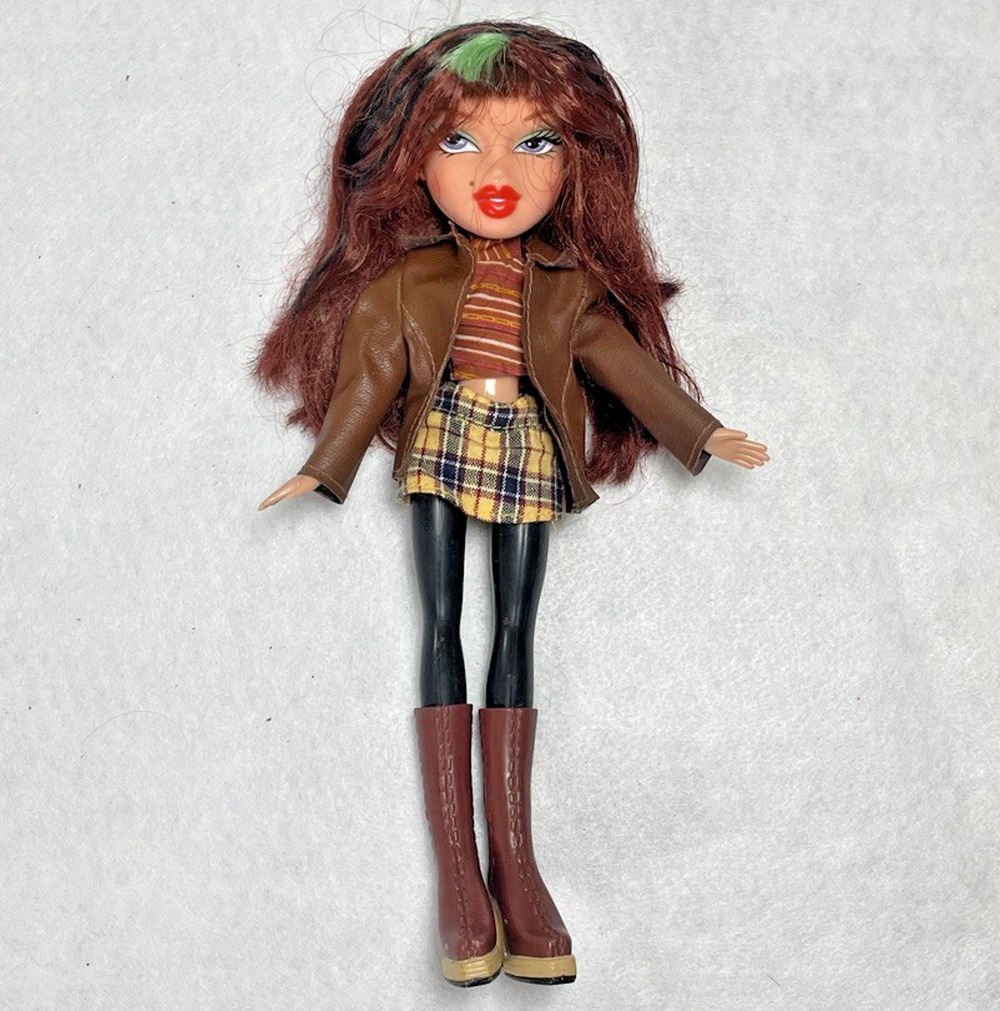 Bratz Meygan Xpress It Vtg 2000s MGA Doll + Clothes, Shoes, Green/Black Streak